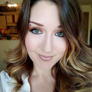 Meet your Posher, Nickie